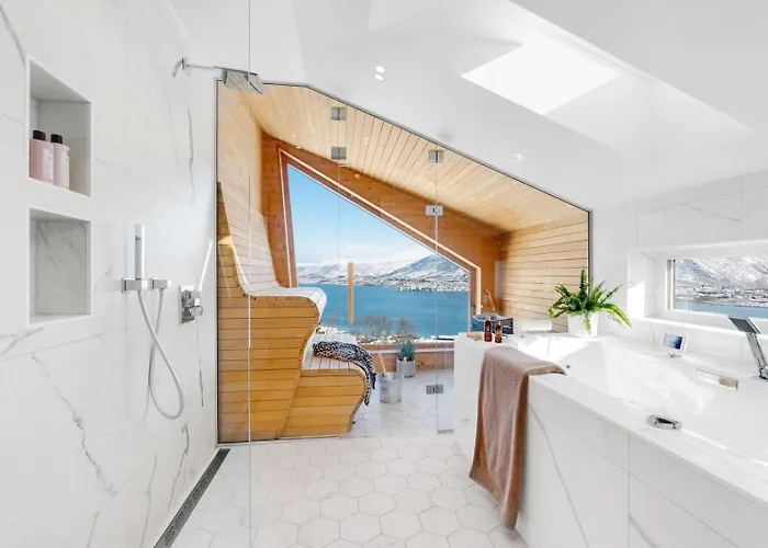 Deluxe By Paramount ヴィラ トロムソ